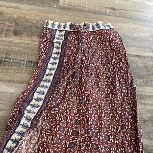 Boho skirt, zips on the side